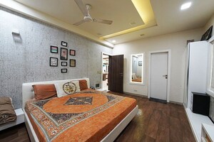 Bedroom in 4 BHK Independent House at Adalaj – for Sale