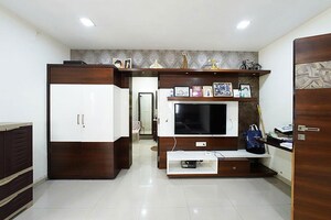 Furnished Amenities in 4 BHK Independent House at Adalaj – for Sale