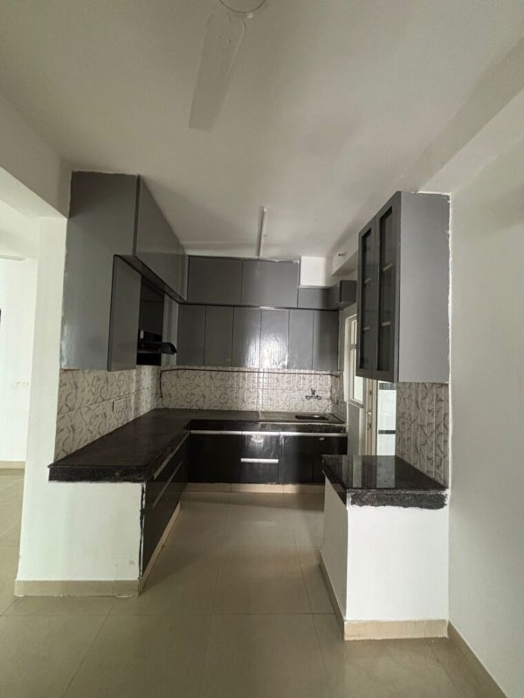 Kitchen, amrapali-silicon-city 2 Bedroom 1035 Sq.Ft. Apartment In Sector 76 Noida 10637085