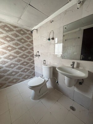Bathroom in 2 BHK Apartment at Amrapali Silicon City, Sector 76 – for Sale