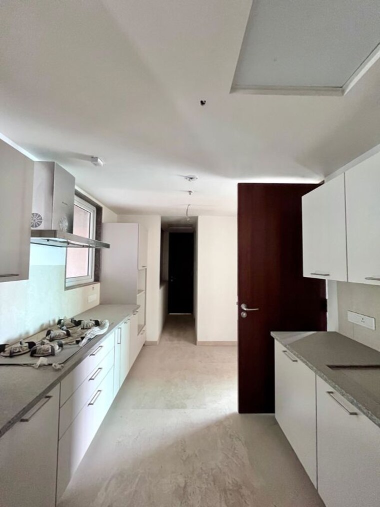 Kitchen, lokhandwala-minerva-mahalaxmi 3 Bedroom 1970 Sq.Ft. Apartment In Mahalaxmi Mumbai 10637141