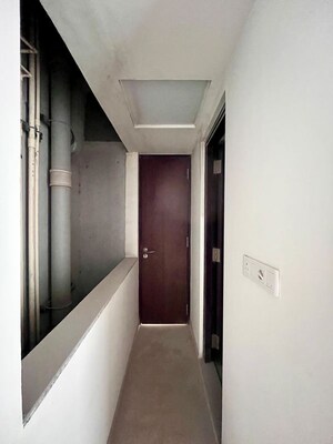 Building Lobby in 3 BHK Apartment at Lokhandwala Minerva Mahalaxmi, Mahalaxmi – for Rent