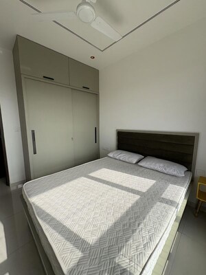 Bedroom in 3 BHK Apartment at Kalpataru Magnus, Bandra East – for Rent