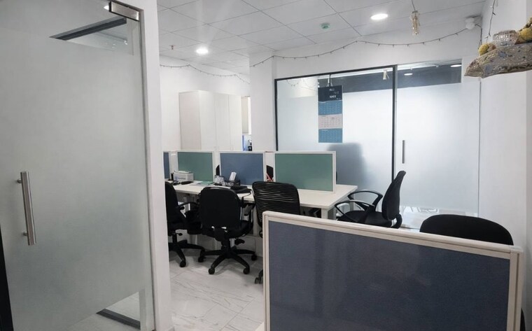 Team Area, andheri east Commercial Office Space 1430 Sq.Ft. In Andheri East Mumbai 10637153