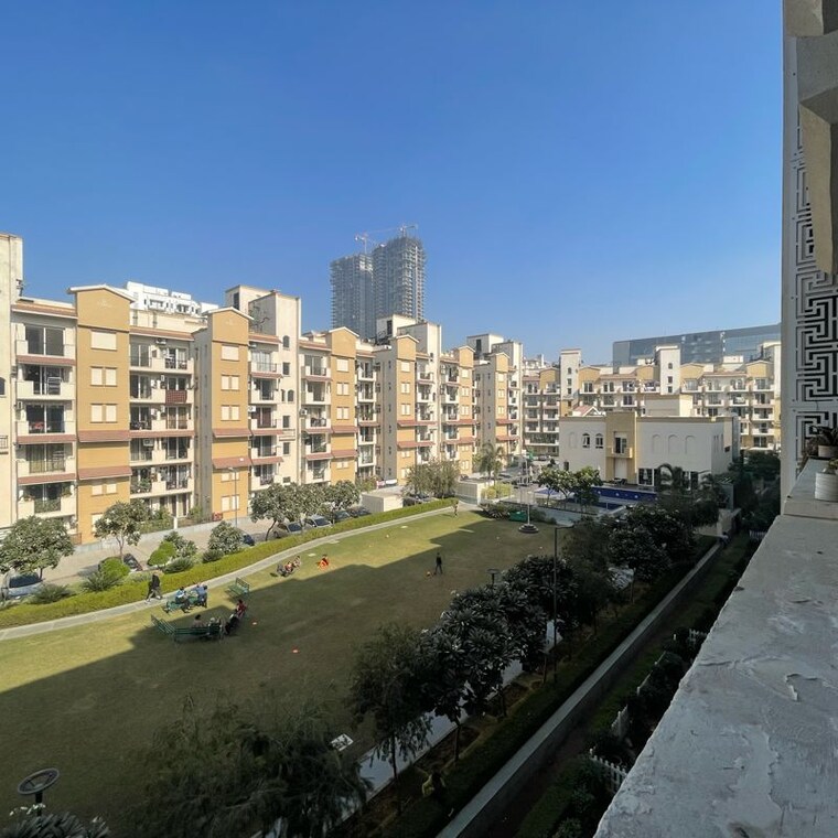 Exterior View, emaar-emerald-floors-premier 3.5 Bedroom 1660 Sq.Ft. Apartment In Sector 65 Gurgaon 10637178