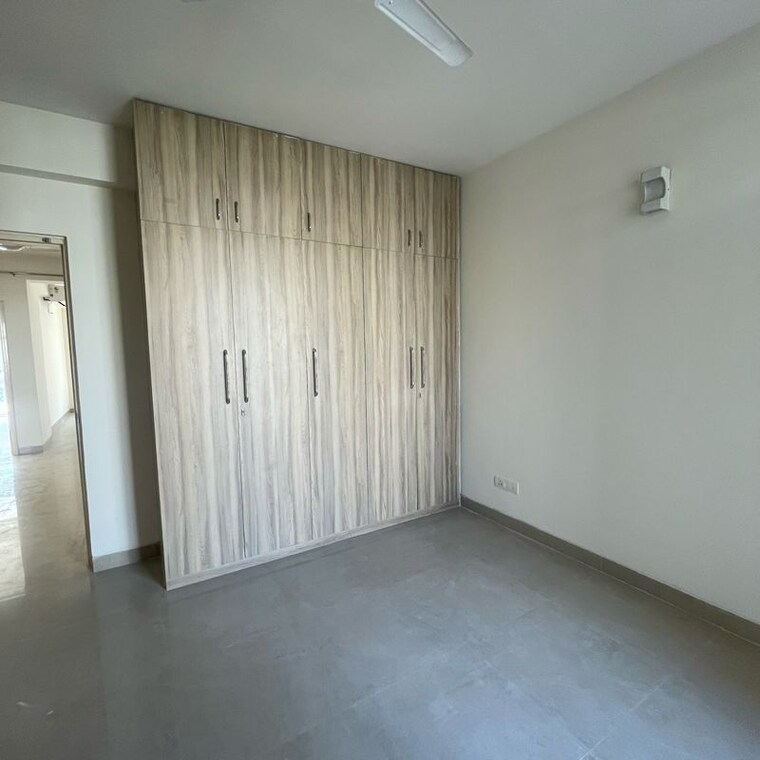 Room, emaar-emerald-floors-premier 3 Bedroom 1660 Sq.Ft. Apartment In Sector 65 Gurgaon 10637195