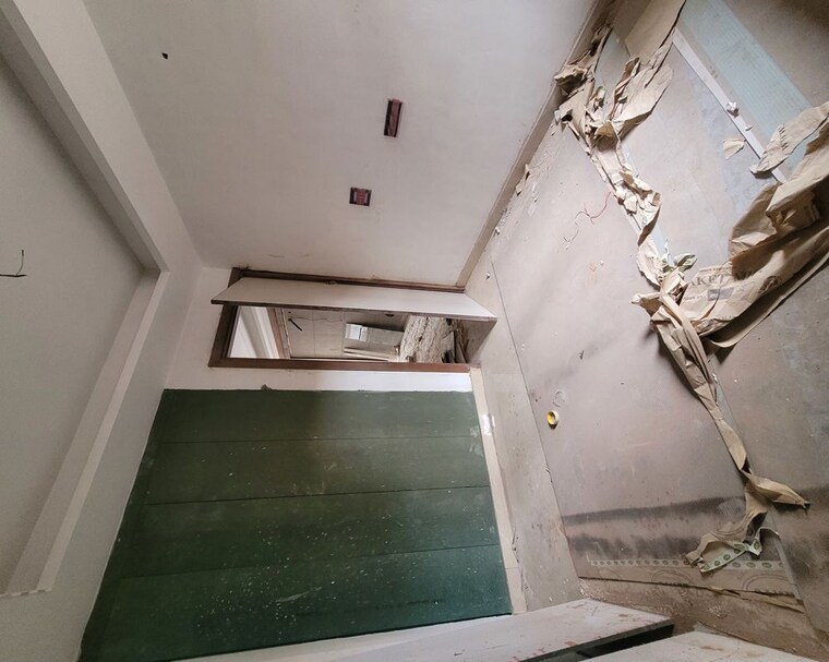 Bathroom, green fields colony 3 Bedroom 1200 Sq.Ft. Builder Floor In Green Fields Colony Faridabad 10637168
