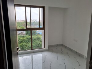 Room in 2 BHK Apartment at Raymond Ten X Habitat, Pokhran Road No Two – for Rent