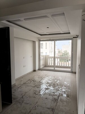 Living Room in 3 BHK Apartment at Green Valley Residencia, Ghazipur – for Sale
