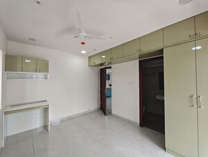 Room in 3 BHK Apartment at Poulomi Avante, Kokapet – for Rent
