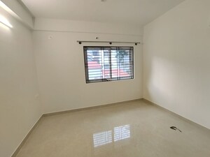 Room in 3 BHK Builder Floor at Hsr Layout – for Rent