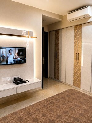 Master Bedroom in 2 BHK Apartment at Hiranandani Atlantis, Powai – for Rent