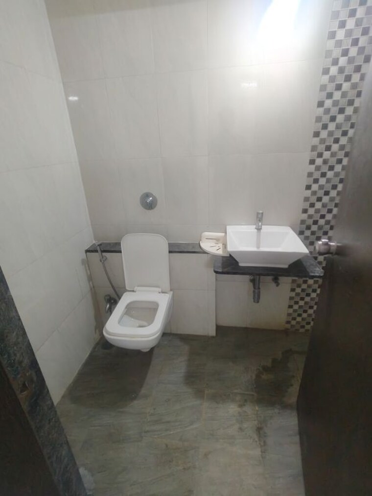 Bathroom, 38-park-majestique 2 Bedroom 980 Sq.Ft. Apartment In Undri Pune 10637282