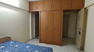 Room in 2 BHK Apartment at Belvalkar Chaitrangan, Katraj – for Rent