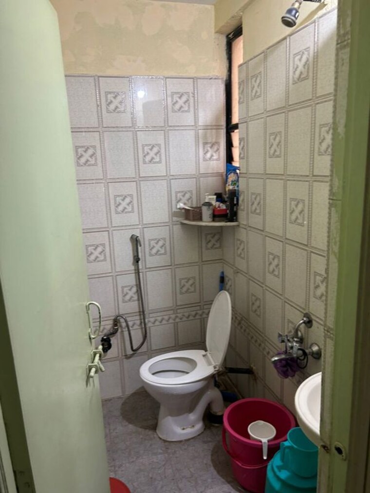 Bathroom, ganesh-residency 2 Bedroom 700 Sq.Ft. Apartment In Pimple Saudagar Pune 10636998