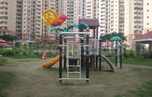 3 BHK Apartment – Exterior View View at Amrapali Sapphire, Sector 45 - for Sale