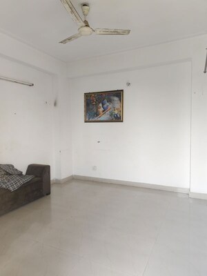 Room in 2 BHK Apartment at Nitishree Aura Chimera, Raj Nagar Extension – for Rent
