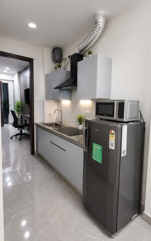 Kitchen in 1 BHK Builder Floor at Dlf City Phase 3 – for Rent