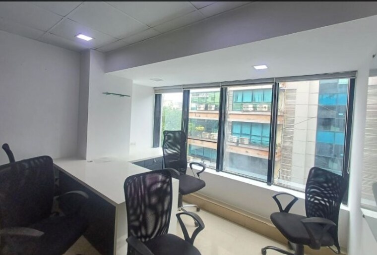 Team Area, metro-avenue-andheri-east Commercial Office Space 850 Sq.Ft. In Andheri East Mumbai 10637321