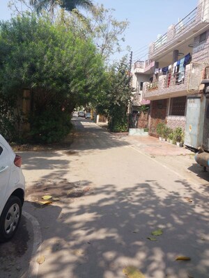   Plot at New Friends Colony, Sanjay Nagar – for Sale