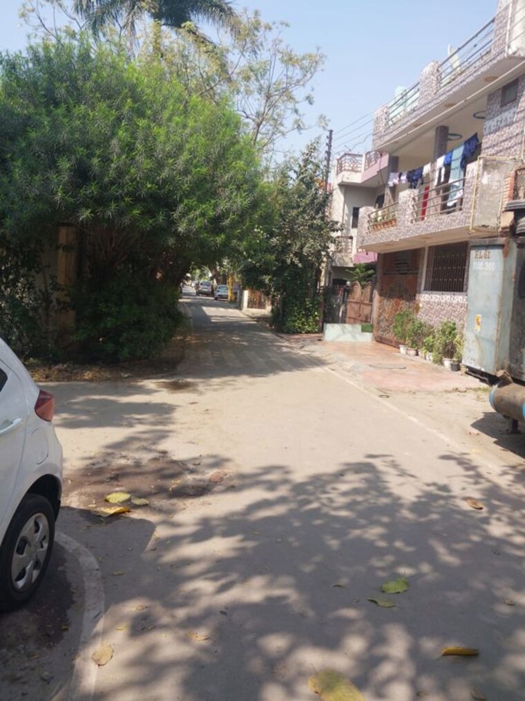 undefined, new-friends-colony  100 Sq.Yd. Plot In Sanjay Nagar Ghaziabad 10637322