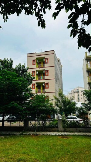 1 BHK Builder Floor – Exterior View View at Sector 42 - for Rent