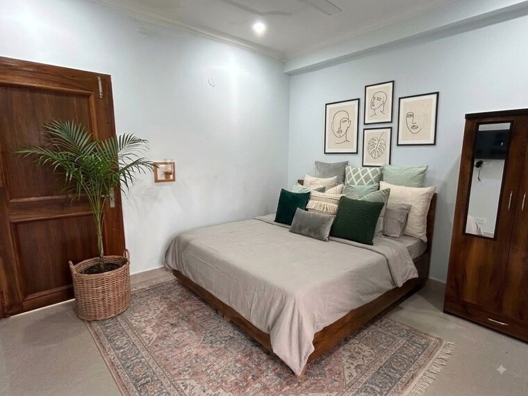 Bedroom, sector 42 1 Bedroom 580 Sq.Ft. Builder Floor In Sector 42 Gurgaon 10637329
