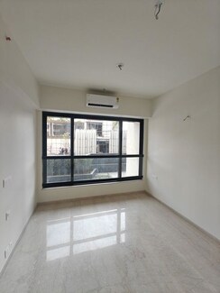 2 BHK + Servant Room,Study Room Apartment For Rent in Kalpataru Magnus