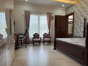 Living Room in 4 BHK Independent House at Vakil Garden City – for Sale