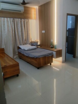  Pg For Rent in Prabhadevi
