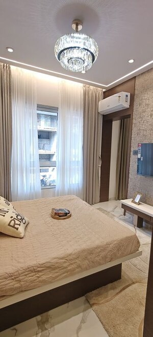 Bedroom in 1 BHK Apartment at Kandivali West – for Sale