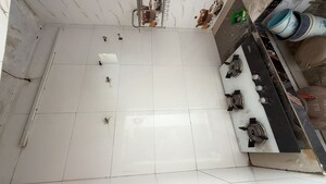 Bathroom in 1 BHK Builder Floor at Patel Nagar – for Rent