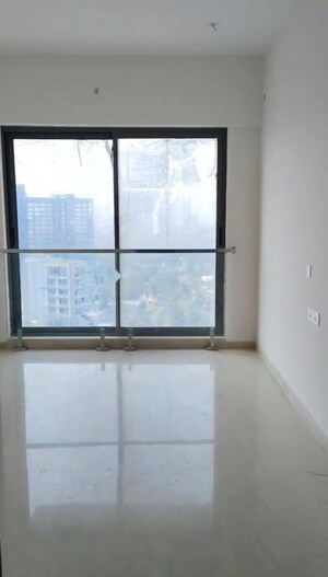 Room in 2 BHK Apartment at Adani Ten BKC, Bandra East – for Rent
