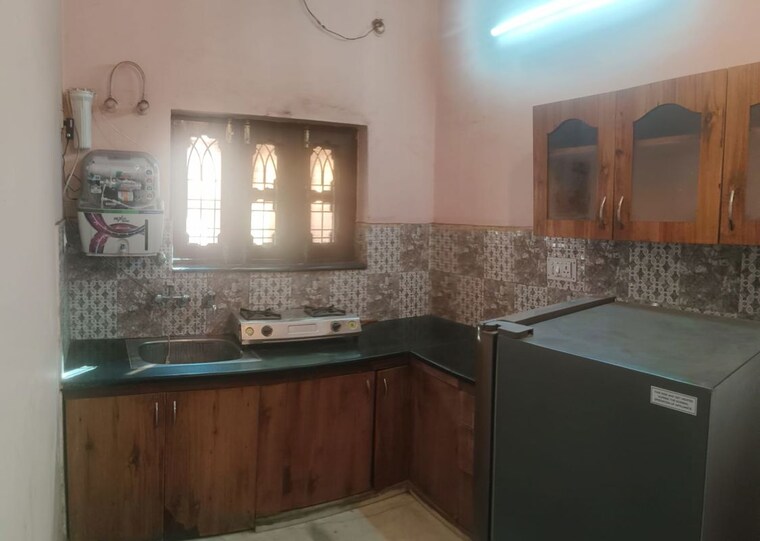 Kitchen, aman vihar 1 Bedroom 1200 Sq.Ft. Builder Floor In Aman Vihar Dehradun 10637521