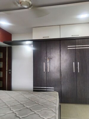 Room in 3 BHK Apartment at Gajra Bhoomi Heights, Kharghar – for Rent