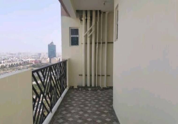 Balcony, saya-gold-avenue 3 Bedroom 1770 Sq.Ft. Apartment In Vaibhav Khand Ghaziabad 10637490
