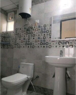 Attached Bathroom in 3 BHK Apartment at Saya Gold Avenue, Vaibhav Khand – for Rent