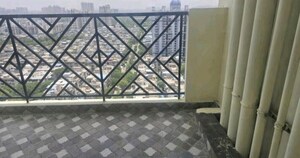  3 BHK Apartment at Saya Gold Avenue, Vaibhav Khand – for Rent