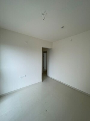 Room in 2 BHK Apartment at Godrej Park Greens, Mamurdi – for Rent