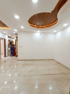 4 BHK Builder Floor For Sale in Rohini Sector 7
