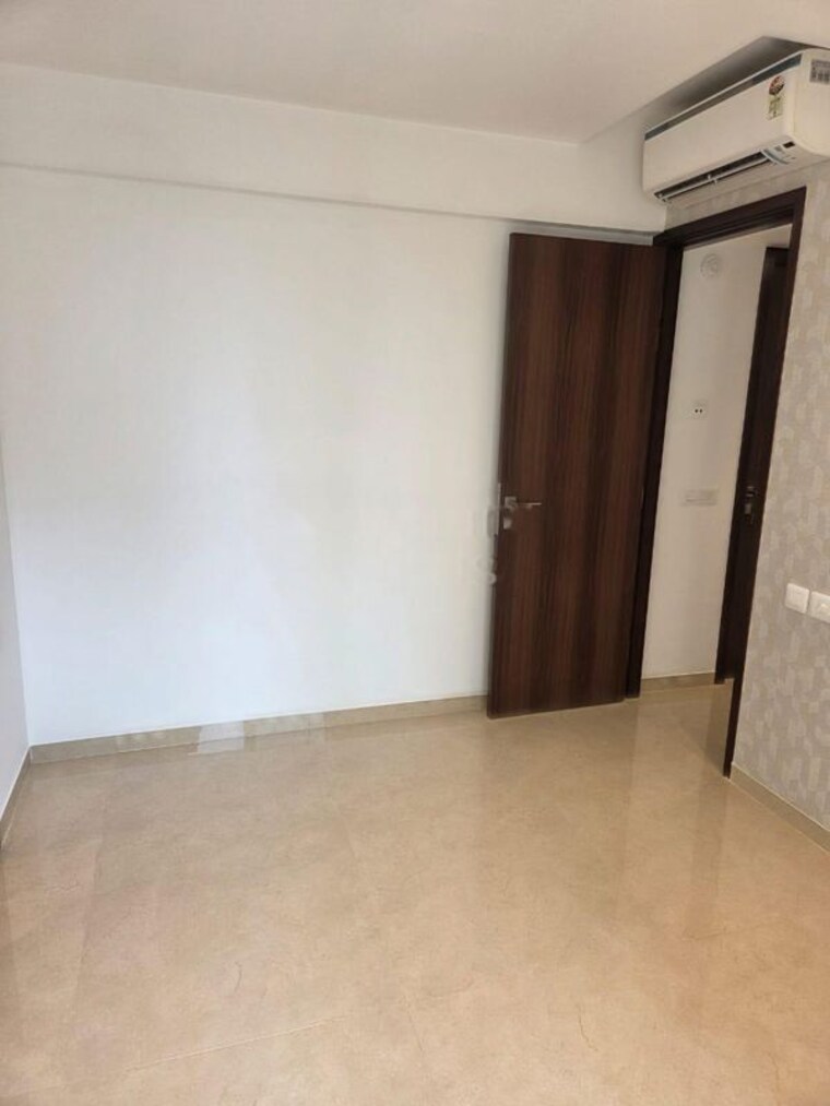 Room, hiranandani-highland 1 Bedroom 579 Sq.Ft. Apartment In Powai Mumbai 10637565
