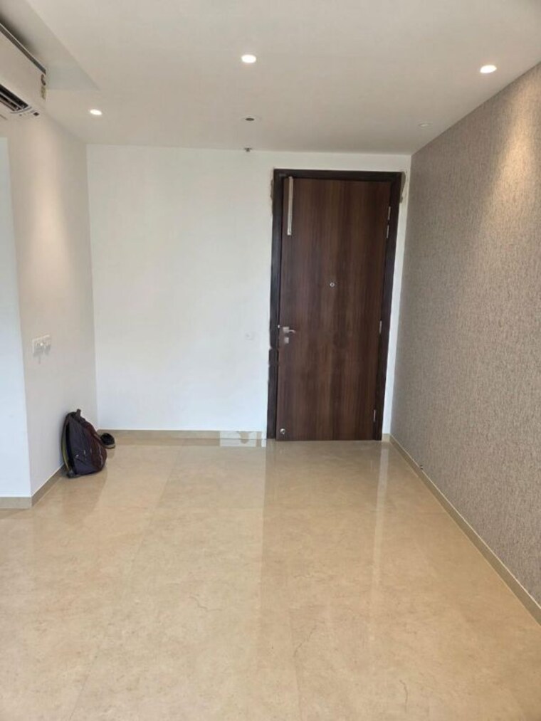 Room, hiranandani-highland 1 Bedroom 579 Sq.Ft. Apartment In Powai Mumbai 10637565