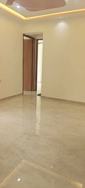 Room in 2 BHK Apartment at Excellaa Tremont, Keshav Nagar – for Rent