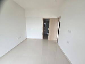 Room in 2 BHK Apartment at LnT Realty Crescent Bay, Parel – for Rent