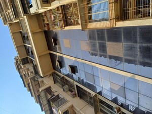 2 BHK Apartment For Rent in Century One, Ghansoli