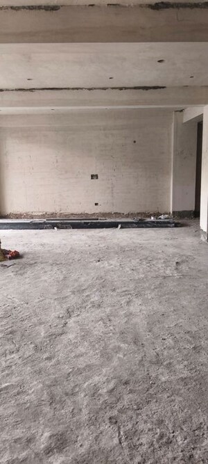 Team Area in  Showroom at Arjun Nagar – for Rent