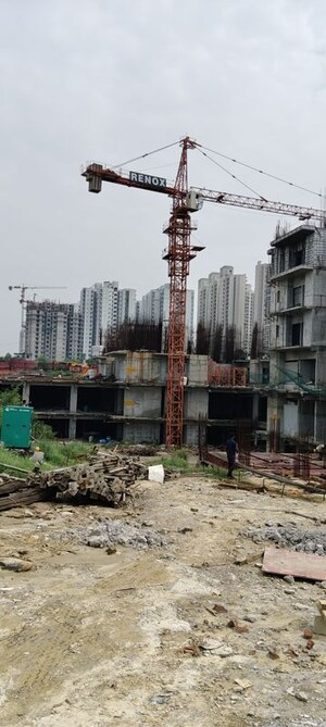 4 BHK Apartment – Exterior View View at Renowned Renox Thrive, Sector 10 Greater Noida - for Sale