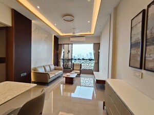Team Area in 2 BHK Apartment at Marathon Monte South, Byculla West – for Rent
