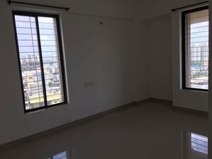Room in 2 BHK Apartment at Gulmohar Goldcoast, Kharadi – for Sale