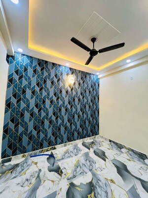 Bedroom in 1 BHK Builder Floor at Dlf Ankur Vihar – for Sale